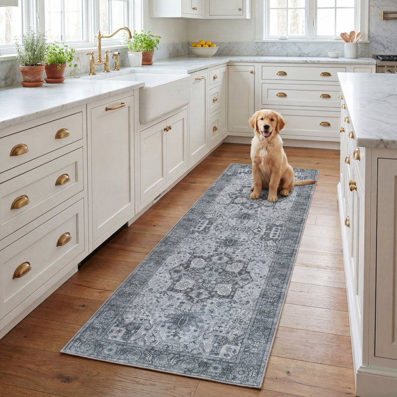 Tucson 237 Performance Machine Washable Oriental Rug, Runner 2'6" x 8'