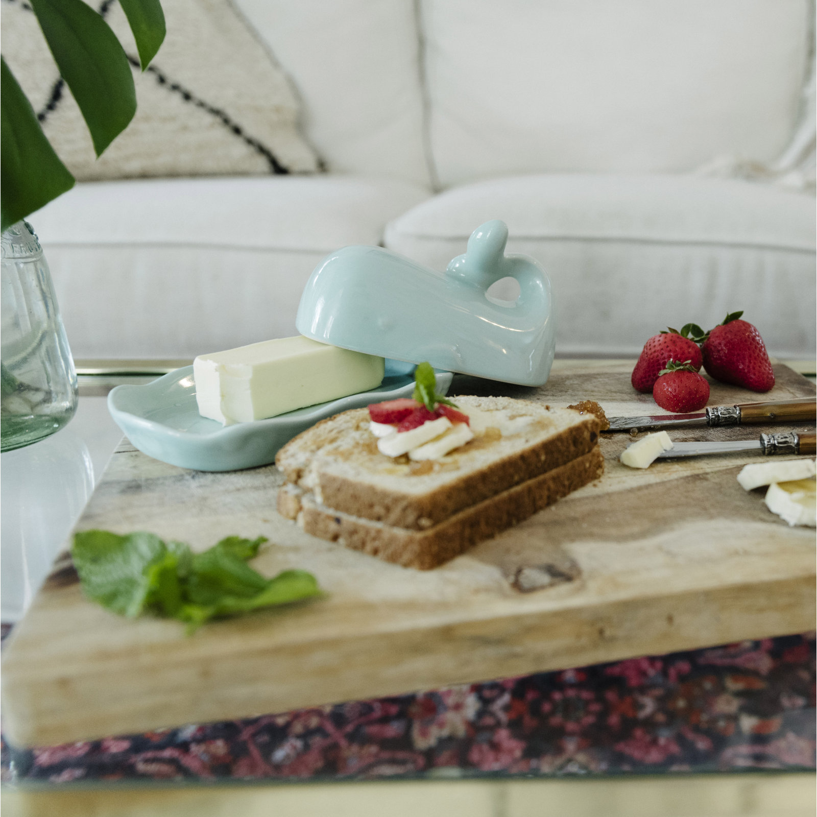 Leonida Novelty Ceramic Butter Dish, Light Blue
