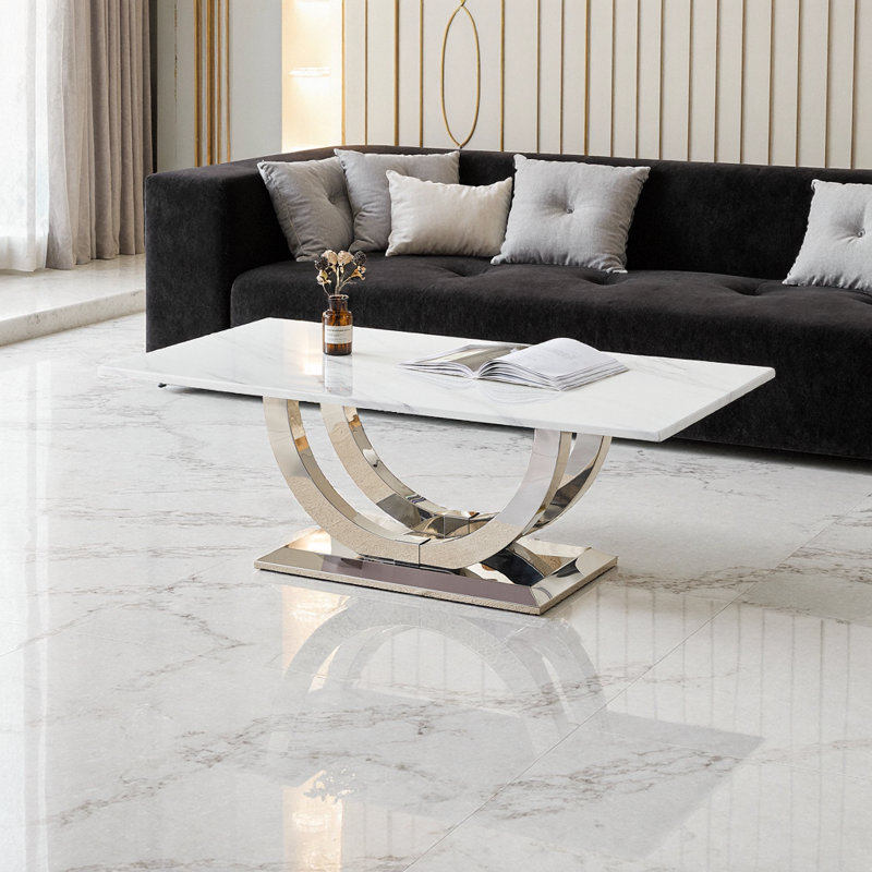 Table basse Modernist Elegance avec base sculptée