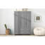 Armoire de rangement à trois portes avec armoires et deux tringles de suspension