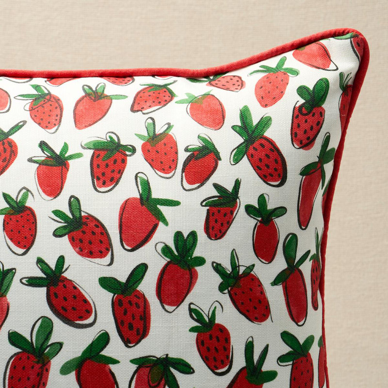 Oreiller Schumacher X Studio Bon Sweet Violette, Motif floral rouge