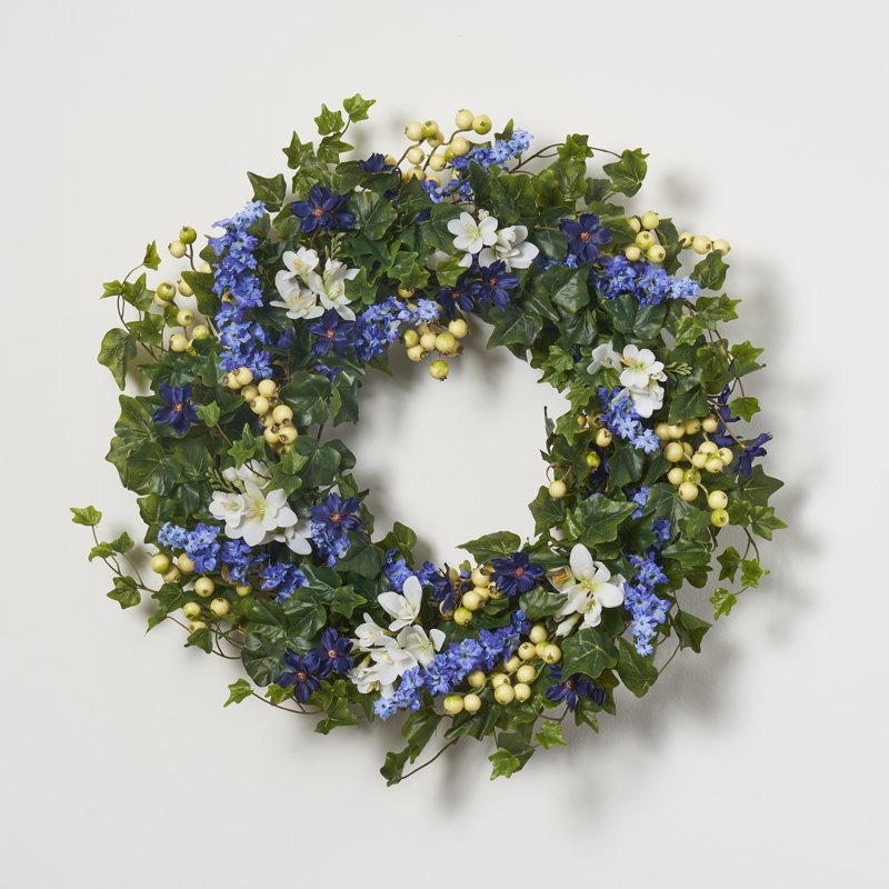 Couronne de porte bleue à motif de ressorts et de freesia bleu, H 26 po x l 26 po x P 5 po