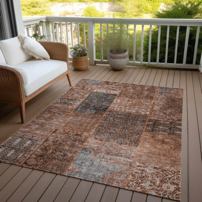 Mohssen Washable Patchwork Indoor / Outdoor Rug