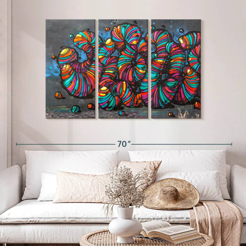 Brampt Street Worms, 32" H x 50" W