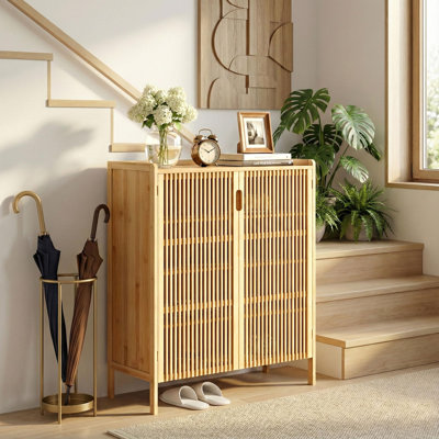 Armoire à chaussures à 5 niveaux avec portes, armoire à chaussures en bambou pour le vestibule, armoires à chaussures en bois 25 paires, rangement à chaussures moderne pour le salon, la chambre à coucher, le couloir, le placard