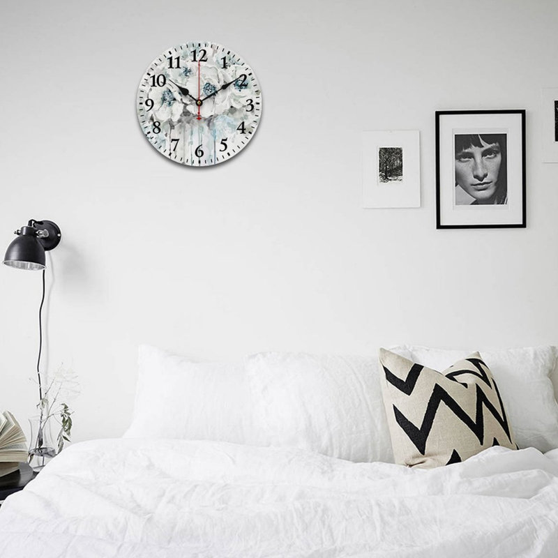 Horloge murale blanche aquarelle florale 12 x 12 po