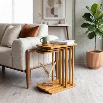 3-Piece Nesting C-Shaped Side Table Set, Pine Wood End Tables, Oak Finish