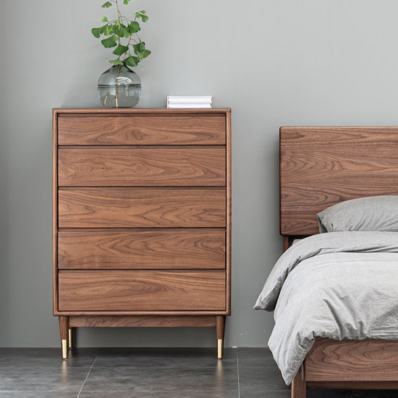 Armoire de rangement simple en bois massif
