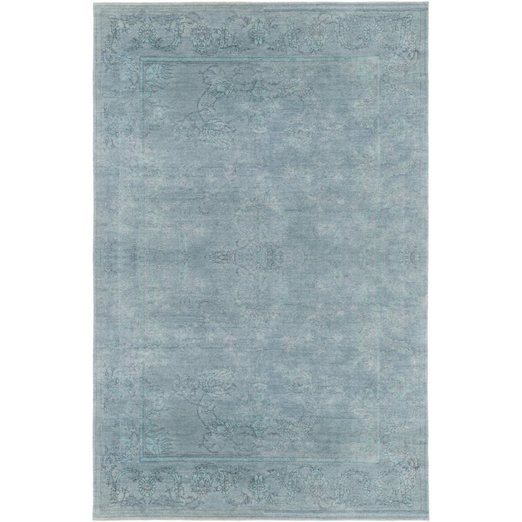 Chebanse Oriental Indoor Rug