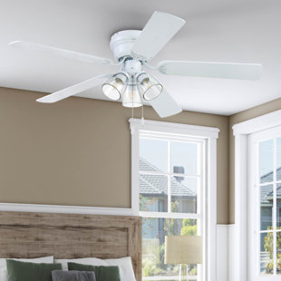 Ventilateur de plafond 52 po avec ensemble d'éclairage Renton
