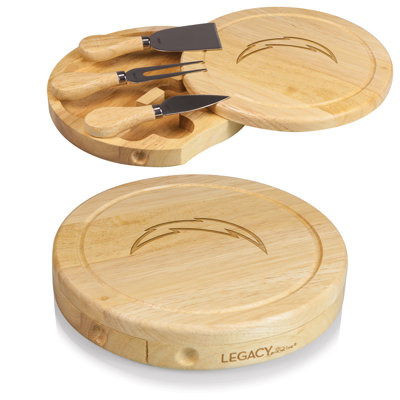 TOSCANA™ Wood Cheese Board