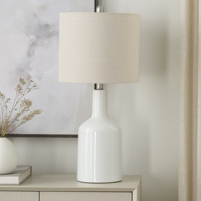 Kizzire Ceramic Table Lamp, White