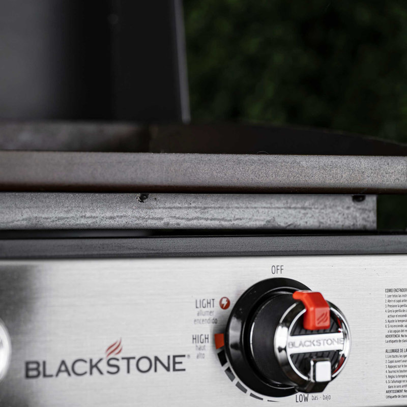 Blackstone 2-Burner 22" Tabletop Propane Griddle