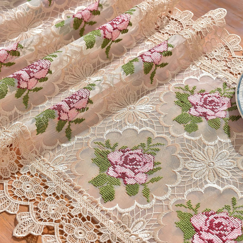 Glennis Dining Linens
