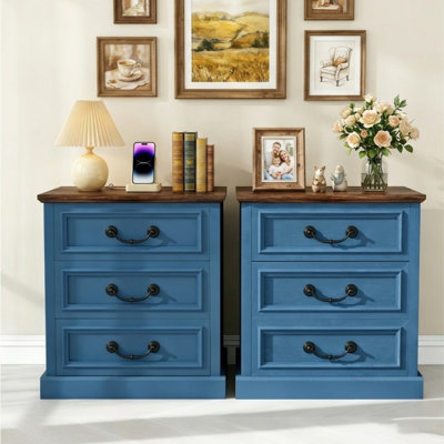 Farmhouse Nightstand With Charging Station, 3-Drawer Wood Bedside Tables With USB-C & AC Outlets, Side End Tables For Bedroom Living Room
