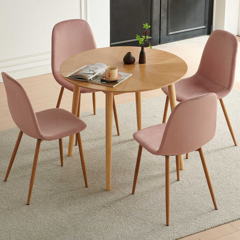 Sargon 35" Round Dining Table