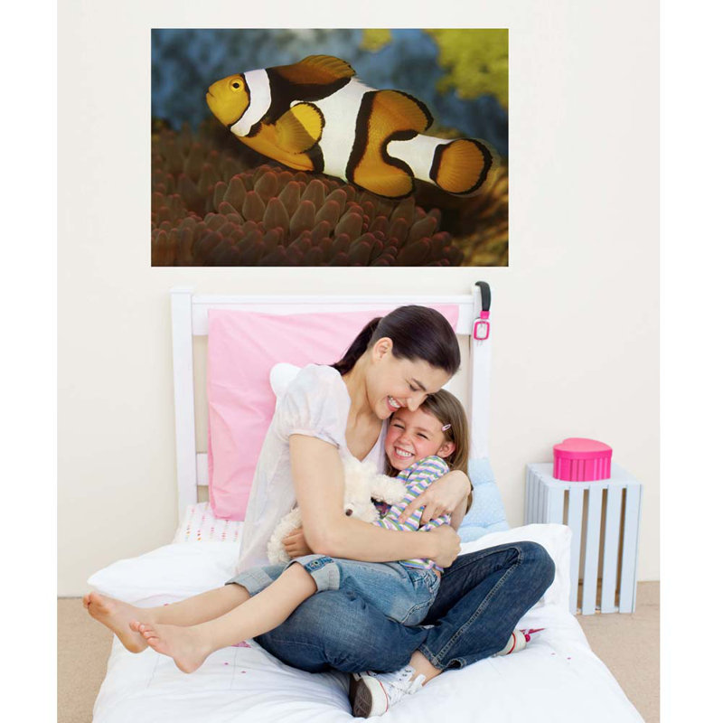 Nautical & Beach Non-Wall Damaging Wall Decal, 32" H x 48" W