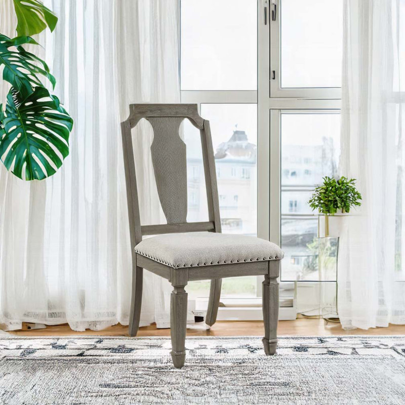 Chaise rembourrée