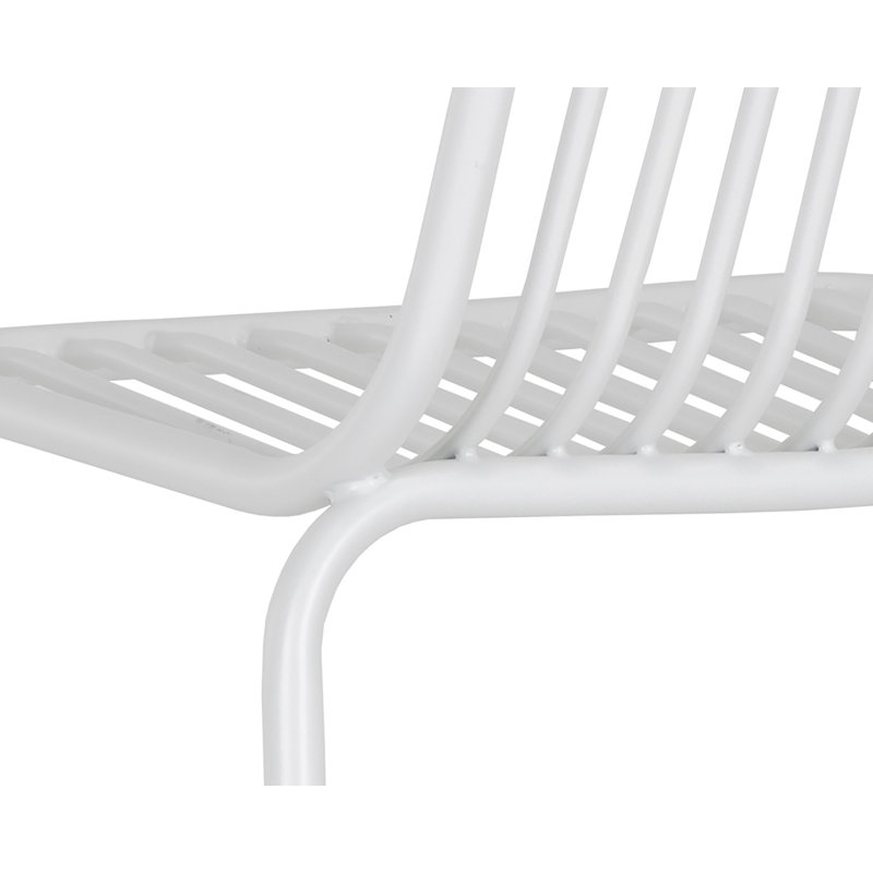 Tabouret d'extérieur en acier thermolaqué Trenton, Blanc, Tabouret de comptoir (hauteur d'assise de 25,5 po)