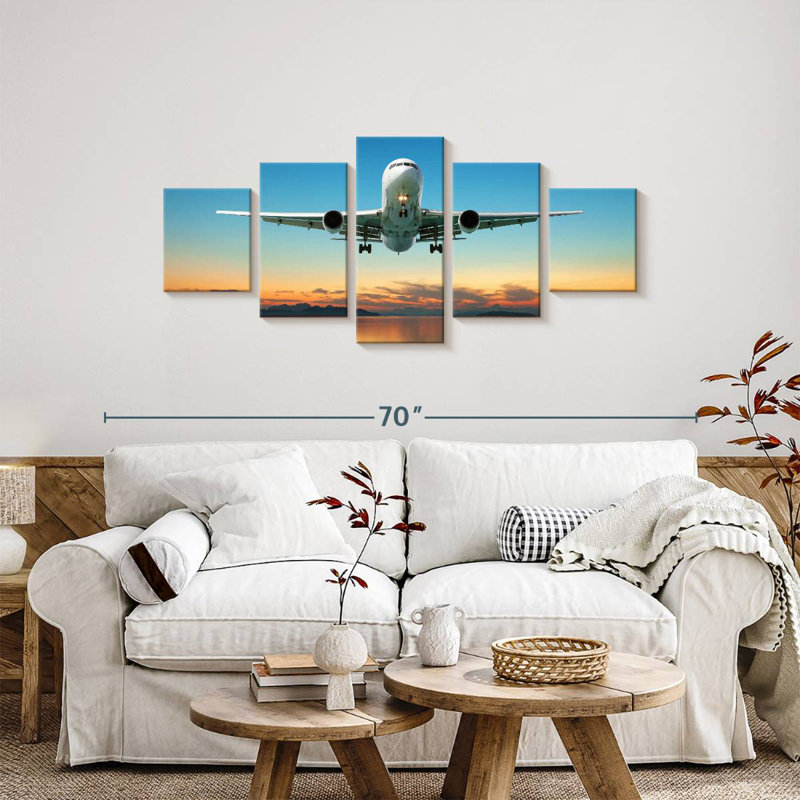 Premier avion Mehar, H 24 po x l 55 po