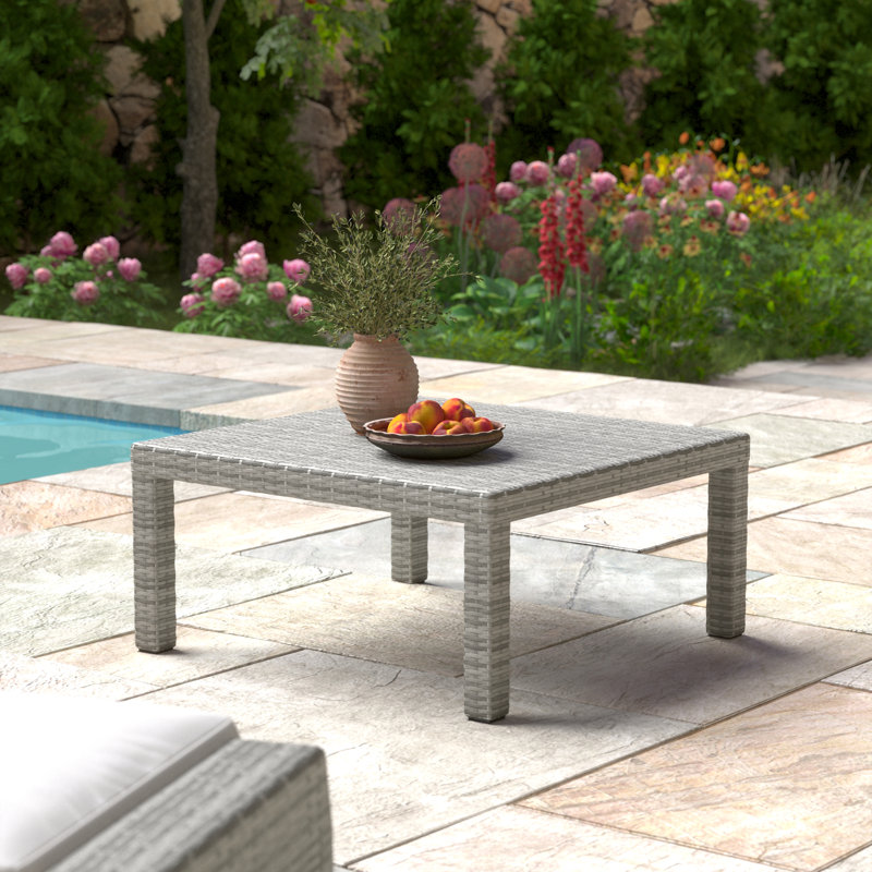 Fionnula Conversation Table