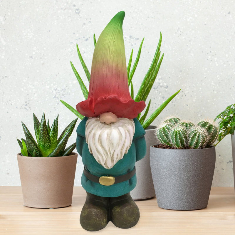 Tanner Fantasy & Sci-Fi Plastic Garden Statue