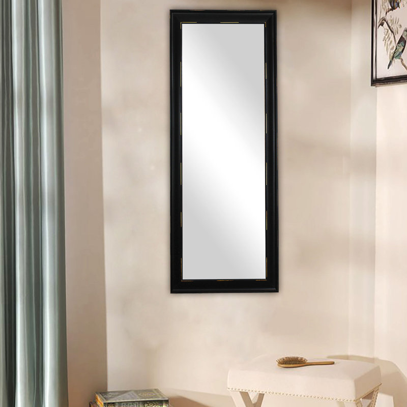 Miroir à pleine longueur traditionnel biseauté Rocklake, H 59,5 po x l 20,5 po