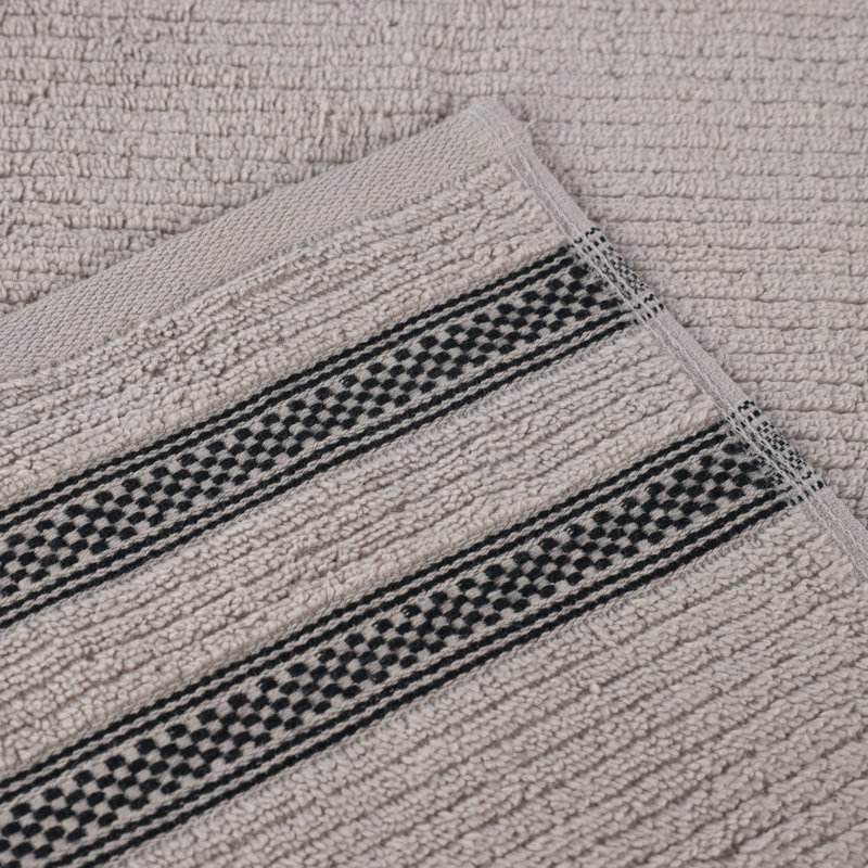Ensemble de serviettes de bain 8 pièces à bordure géométrique en coton Zero Twist, Gris