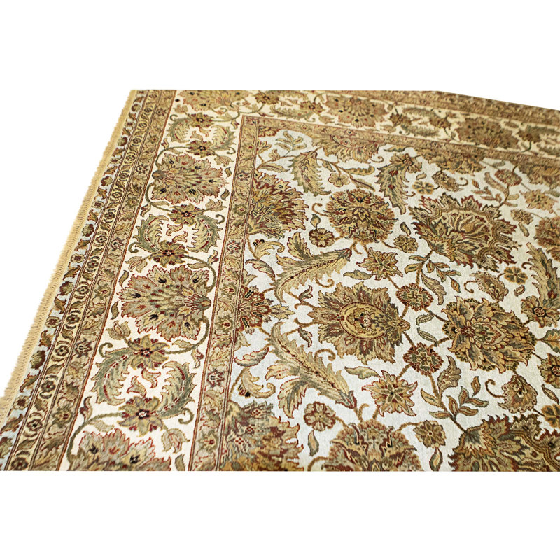 Hand Knotted Wool Area Rug in Light Blue And Ivory