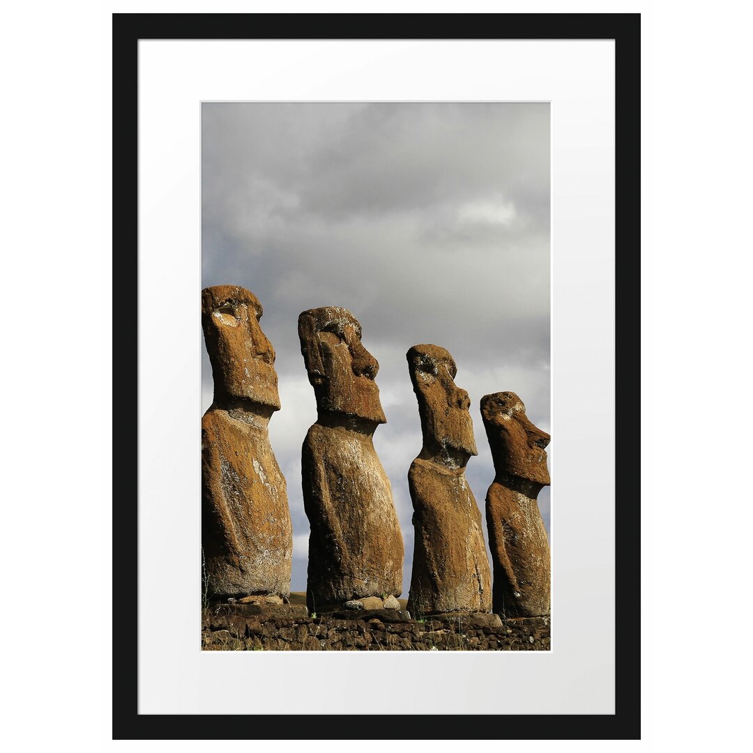 Gerahmtes Poster Moai Statuen auf den Osterinseln