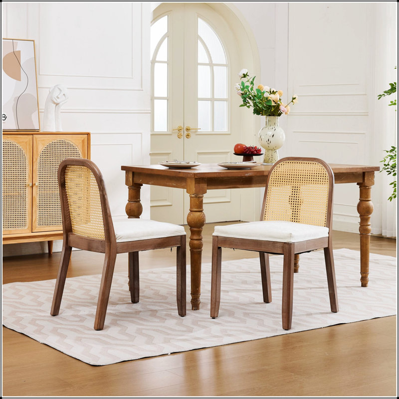 Ensemble de deux chaises de salle à manger à dossier arqué en rotin avec coussins en chenille et structure en bois massif pour la cuisine