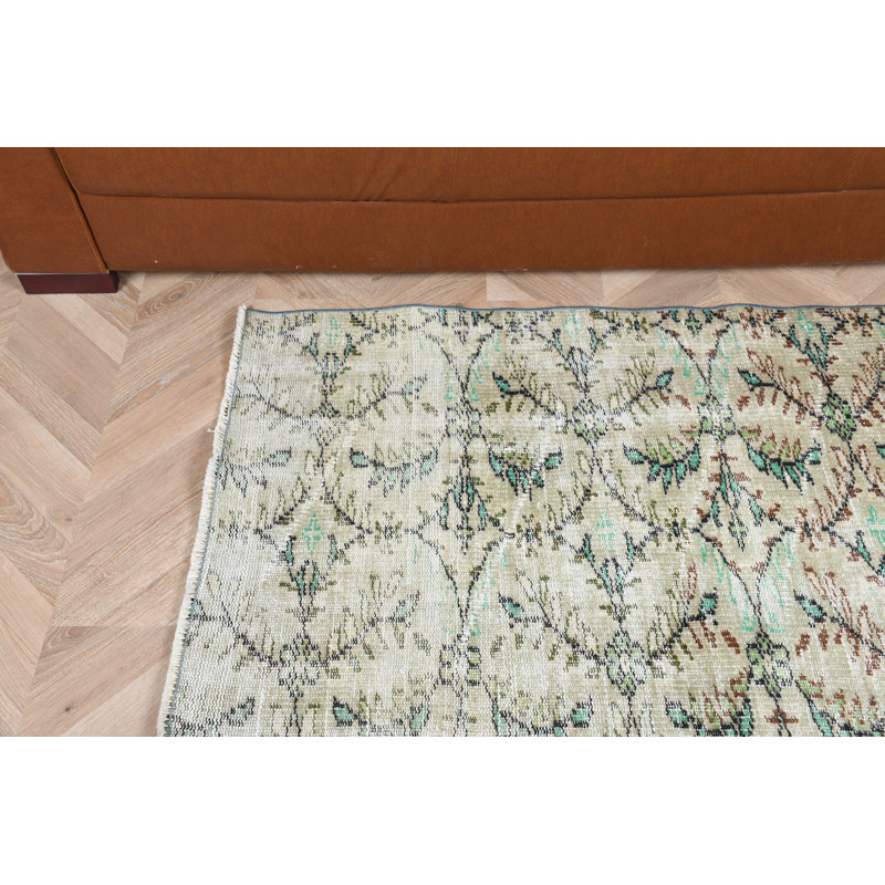 Tapis de porte turc rétro élégant à motif floral dans des tons doux pour un décor de salon élégant