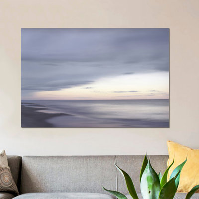 «Calm On The Water» par Maggie Olsen - estampe numérique sur toile tendue avec châssis