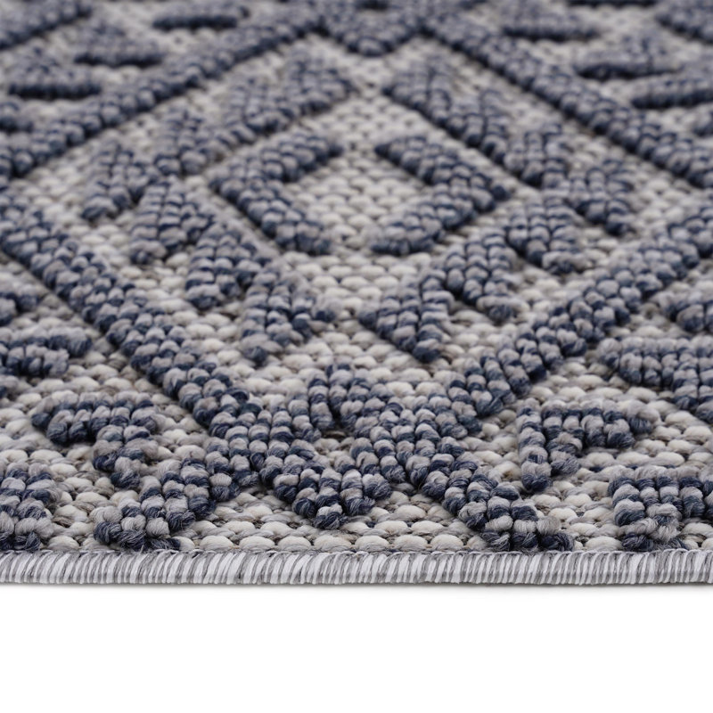 Traditional indoor/outdoor area rugs, Runner 2'2" x 8'