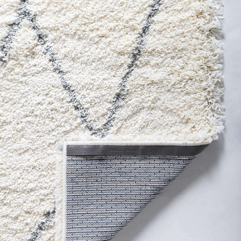 Tapis ivoire à motif géométrique, Tapis de couloir 2 pi 7 po x 10 pi