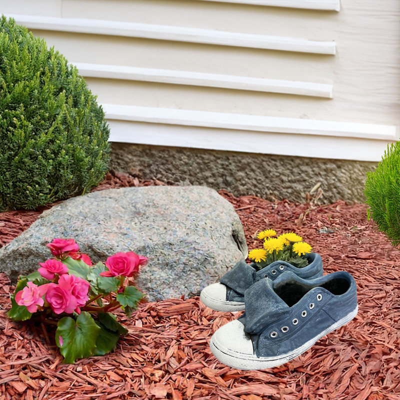 Wigmore Handmade Statue Planter, Blue