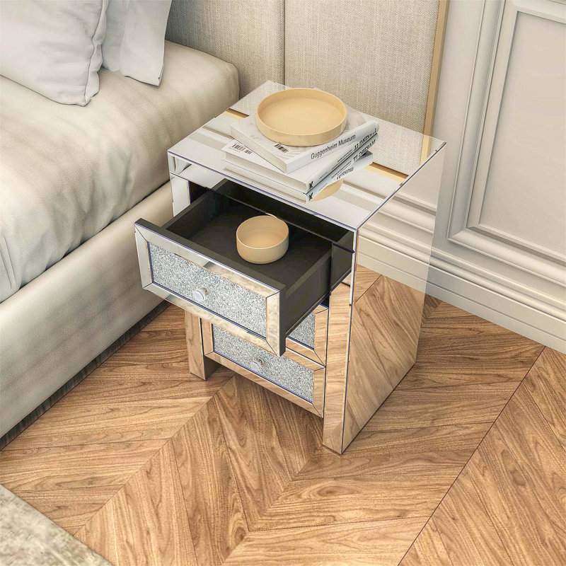 Table de chevet 3 tiroirs Jaelanie