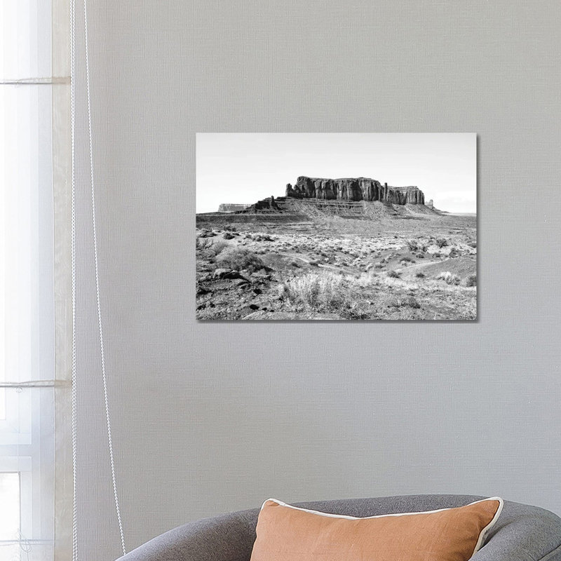 Monument Valley Navajo Tribal Park IV by Philippe Hugonnard - Wrapped Canvas Print, 66.04 cm H x 45.72 cm W x 1.91 cm D