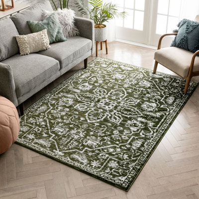 Dazzle Green/White Disa Vintage Medallion Soft Rug
