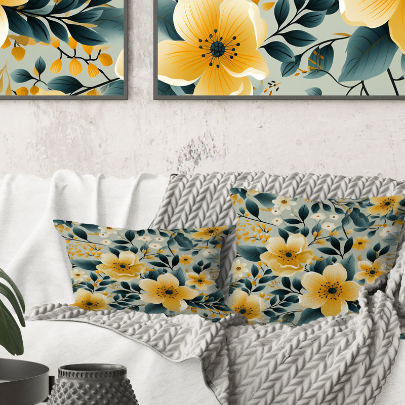 Coussin décoratif en polyester floral, H 16 po x l 16 po