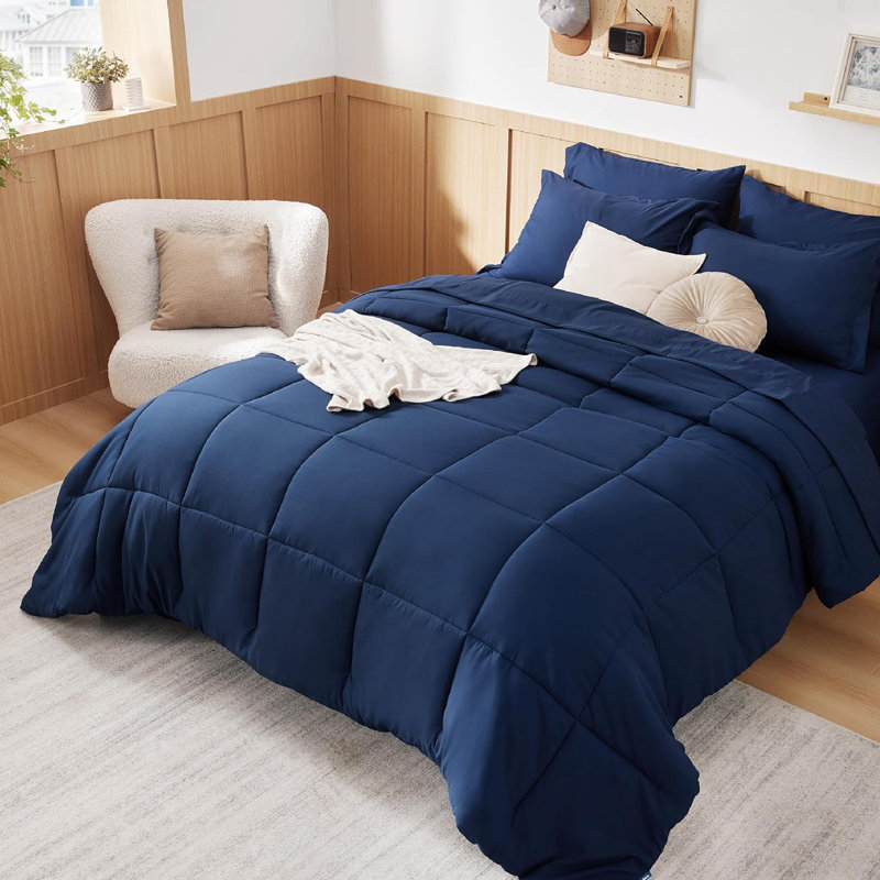 Ensembles de literie bleu marine avec édredons matelassés, Marine