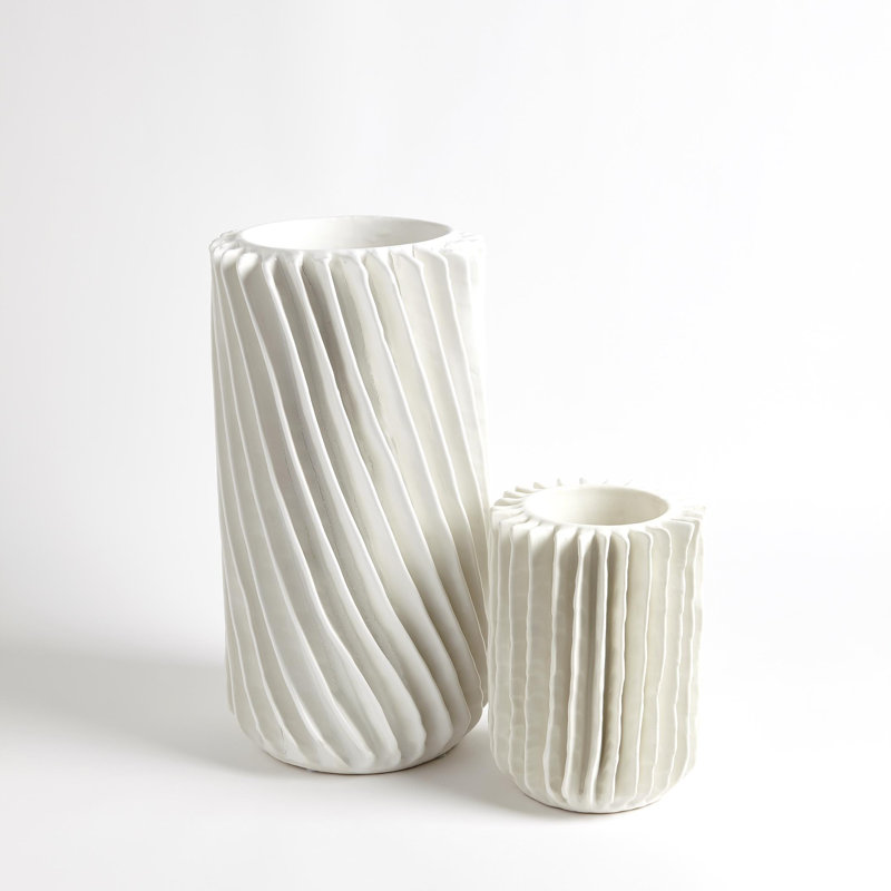 Radiator Swirl Vase-Matte White-Sm