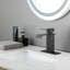 Robinet de salle de bain à cascade, robinet de meuble-lavabo à poignée simple-118543634