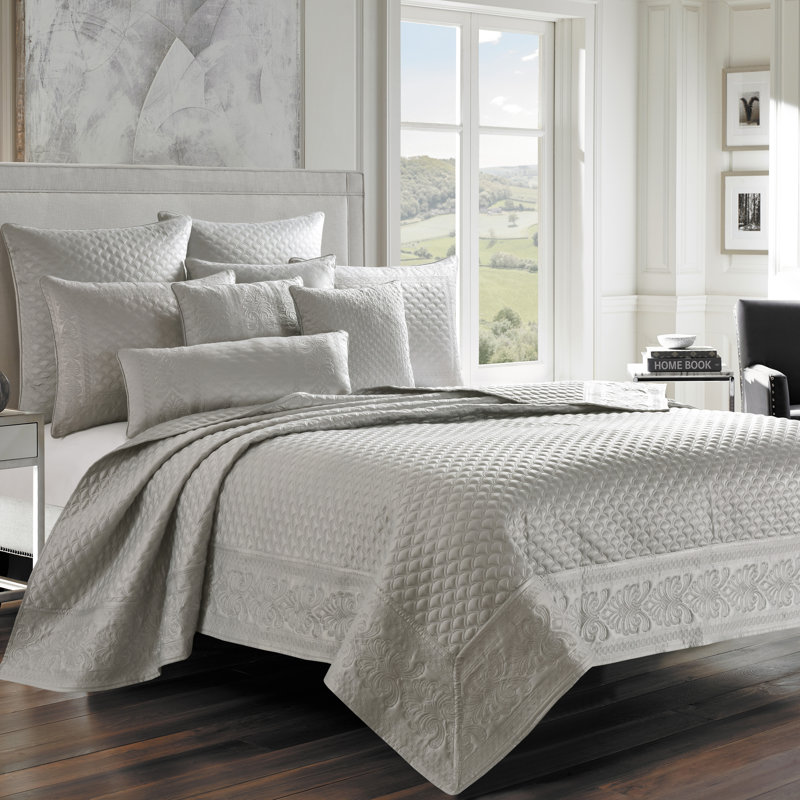 Lyndon King/Cal King Coverlet, King/California King, Silver