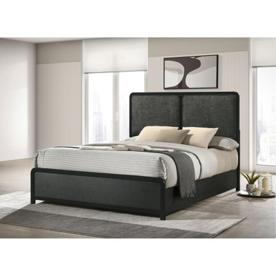 Très grand lit de style Mid-Century noir de style oriental moderne, panneaux rembourrés gris anthracite, rembourrage en mousse et panneaux de placage à gratter, revêtement rembourré, cadre arrondi, bas