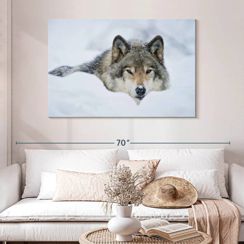 Wolf In Snow, H 32 po x l 48 po