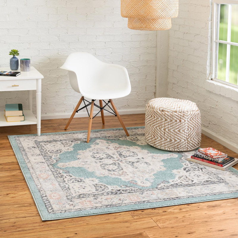 Sascha Oriental Indoor Rug, Square 5'