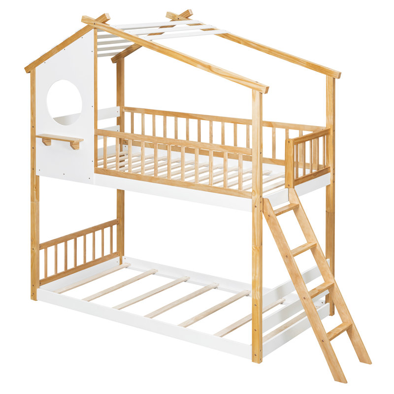 Lit superposé simple au-dessus d'un lit simple en bois avec toit, fenêtre, échelle, naturel