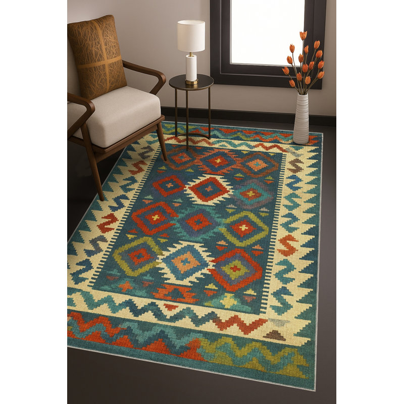 Tapis tissé vert Mosso, 3'11" x 5'11"