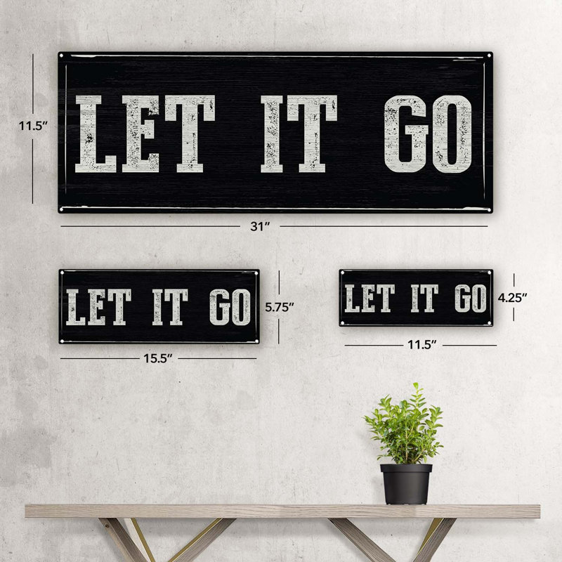 Wall Decor on Metal, 5.75" H x 15.5" W x 0.04" D